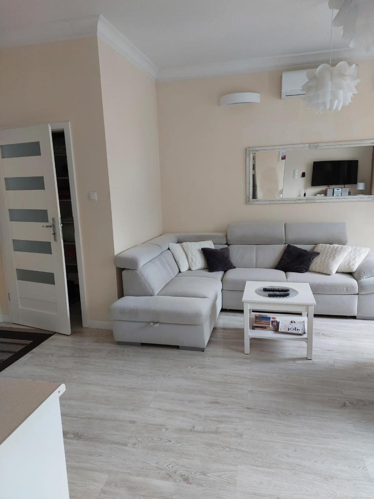 Come&Stay Zielona Gora Εξωτερικό φωτογραφία