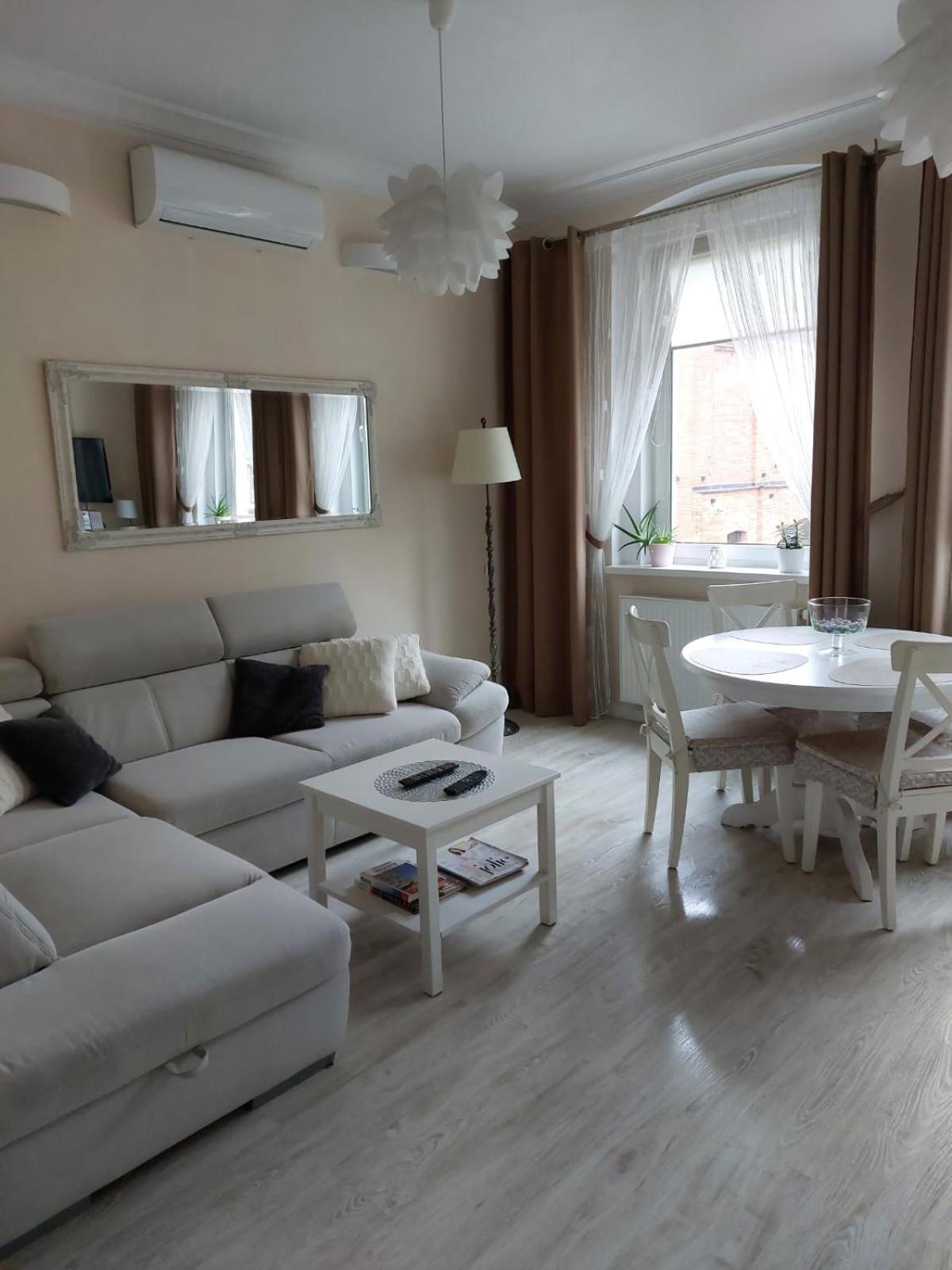 Come&Stay Zielona Gora Εξωτερικό φωτογραφία